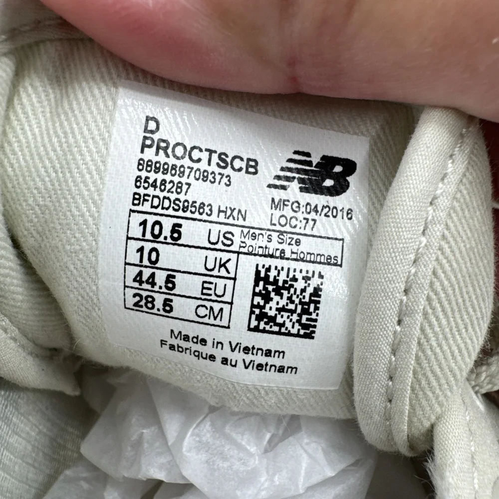New Balance Men's Procts1 Classic Court Fashion Sneakers Powder/Carafe Size 10.5
